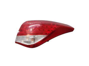Arxa sağ fara HYUNDAI 924023Z300
